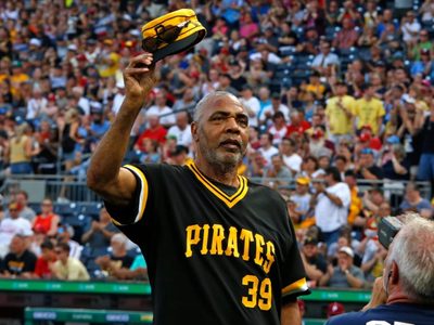 Dave “la Cobra” Parker, jardinero del Salón de la Fama, muere a los 74 años