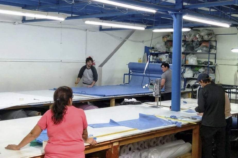 La fábrica textil "Unelen" de Villa Regina retoma su actividad. Fuente: (Twitter)