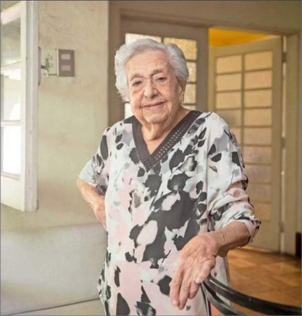 Murió la poeta, ensayista y profesora de literatura Eliana Albala