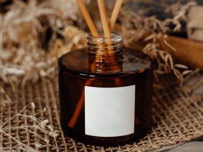 Con solo 3 ingredientes que tenés en tu casa, hacé este perfume natural y dejá de gastar en productos