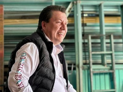 Destapan nepotismo en municipio rural de Hidalgo: alcalde, esposa, cuñada y concuño en la nómina