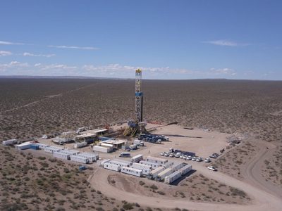 Gutiérrez anunció una nueva obra en Vaca Muerta que beneficiará a la provincia
