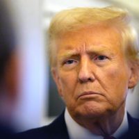 El clima económico amenaza a Donald Trump (Video)