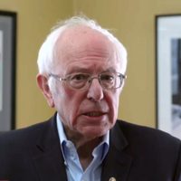 Bernie Sanders anuncia el fin de su campaña y pide unirse a la de Biden