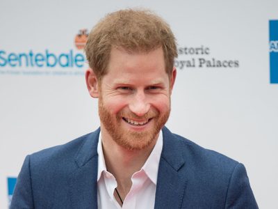 El principe Harry habló por primera vez en público de su salida como miembro de la realeza británica