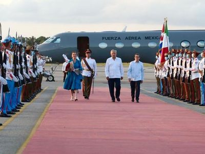 AMLO visita Cuba para tratar el tema migratorio y reforzar los nexos políticos con la isla