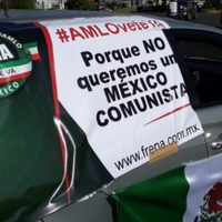 López Obrador criticó pancartas del FRENAAA por clasistas: “Dan pena ajena”