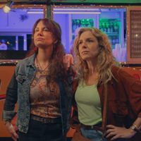 Carla Peterson y Nancy Dupláa llegan a Netflix en "El Tiempo de las Moscas"
