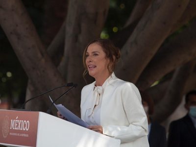 Gutiérrez Müller felicita a Joe Biden