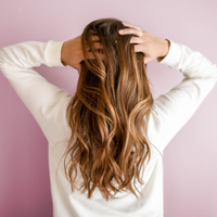 Prepará esta "bomba de hidratación" para tu cabello y dejalo tan suave como con una keratina
