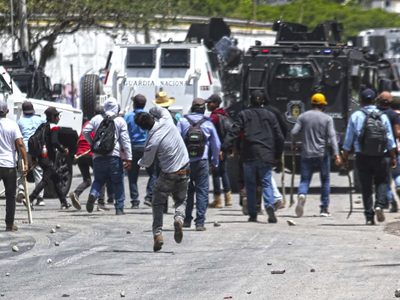 Chilpancingo vive tercer día de tensión: enfrentamientos y sicosis ciudadana