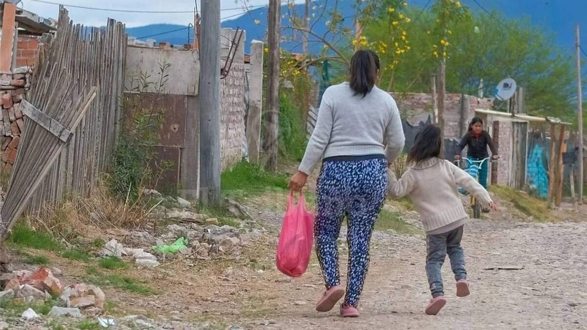 En agosto, mantener a un niño costó $540.000