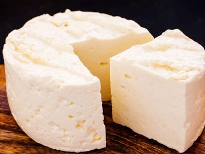 Queso casero: ahorrate una buena moneda y prepará esta receta facilísima y muy económica
