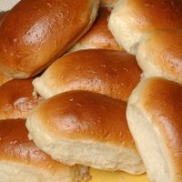 Para guardar en el freezer o vender: la receta de pan de pebete fácil de hacer y con pocos ingredientes