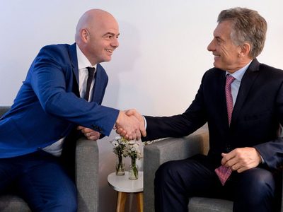Argentinos marcharon en Suiza porque no quieren a Macri en ese país