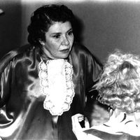 Olga Martha Dávila y Fela Fábregas