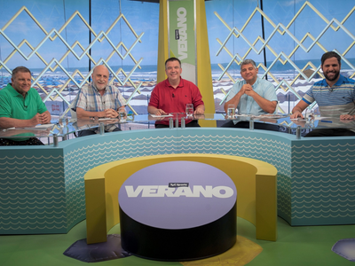 El reconocido periodista de TyC Sports que fue visto infraganti con una famosa cantante de cumbia