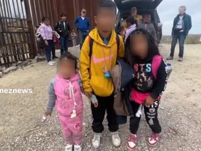 Dejan a su suerte a tres hermanitos en la frontera; su video se vuelve viral
