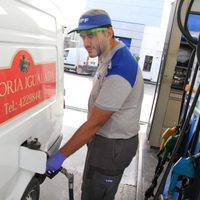 Por la pandemia: las estaciones de servicio están en una situación "crítica y agobiante"