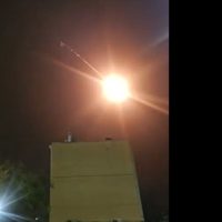 Irán ataca Dimona, ubicación de las principales instalaciones nucleares israelíes (Video)