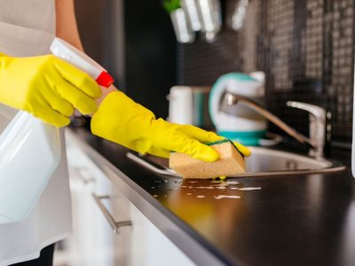 Buena noticia para las empleadas domésticas: cuánto cobrarán a partir de marzo 2025