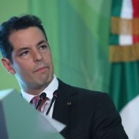 Equipo de Murat desactiva plan de transportistas para contener a la Sección 22