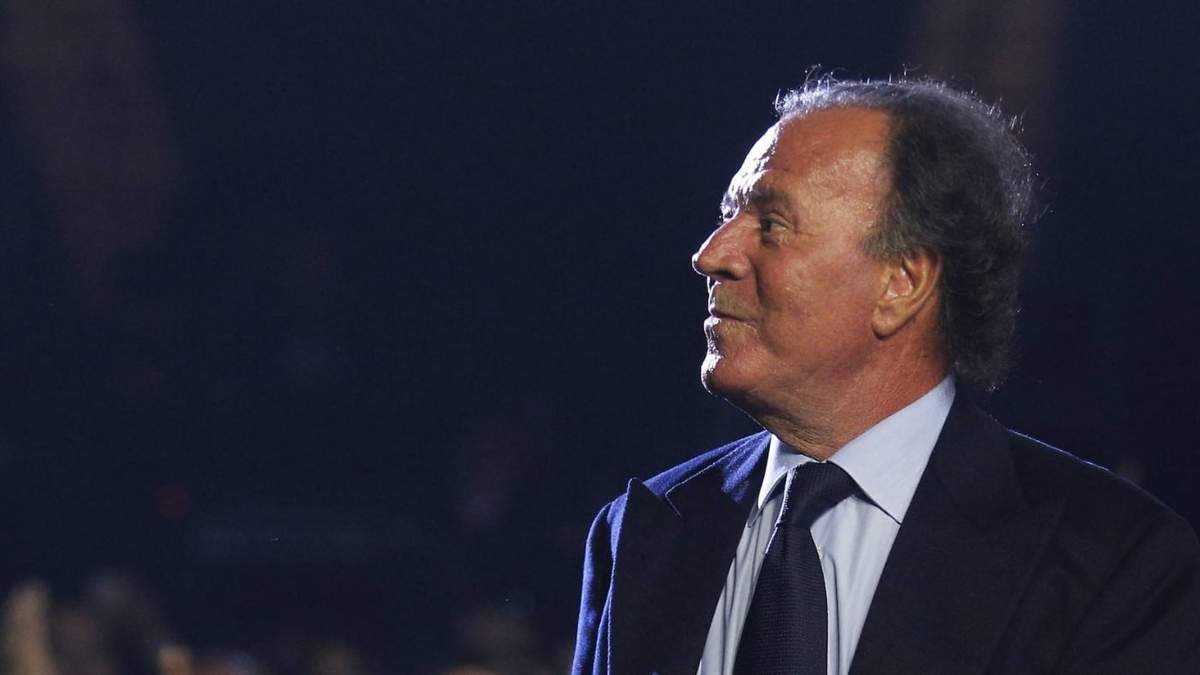 Julio Iglesias. Fuente: (Instagram).