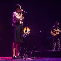 Elvira Sastre en el Metropolitan, la poesía también llena teatros