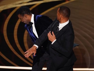 Will Smith golpea a Chris Rock en ceremonia de los Oscar: "¡No hables de mi esposa!" (Video)