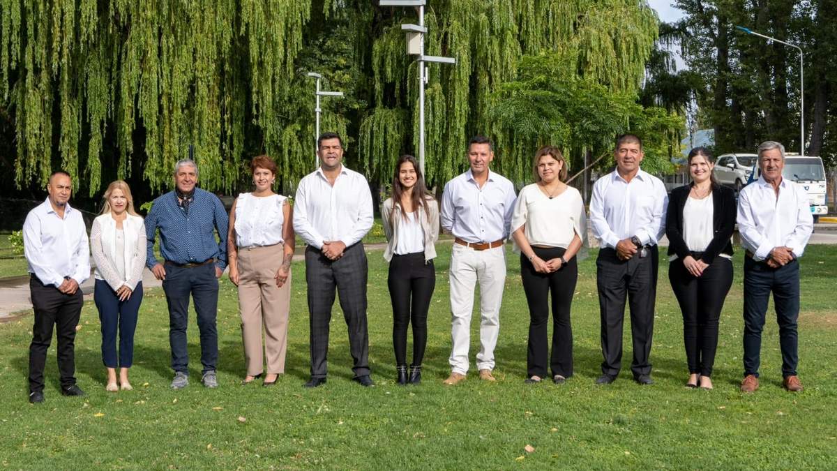 Candidatos a las elecciones del Frente Integrador Neuquino.  Fuente: (Noticias Urbanas Neuquén)