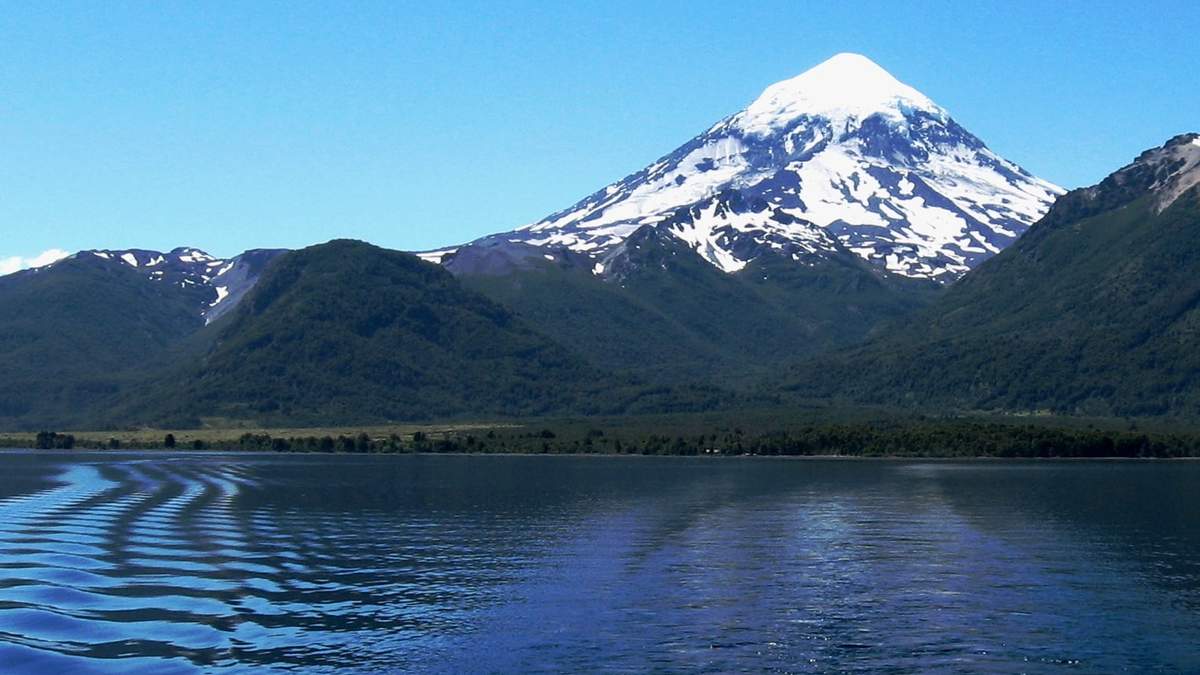 Volcán Lanín. Fuente: (Twitter)