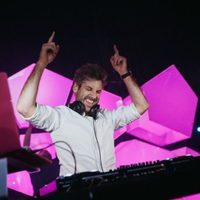En plena cuarentena los vecinos de Recoleta salieron a bailar a la calle