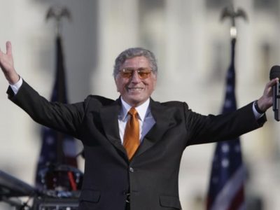 Elton John, Scorsese y más amigos y admiradores se despiden de Tony Bennett