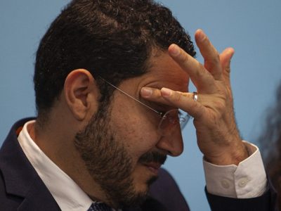 Batres recula en propuesta para eliminar requisito de ser mexicano de nacimiento para ser legislador