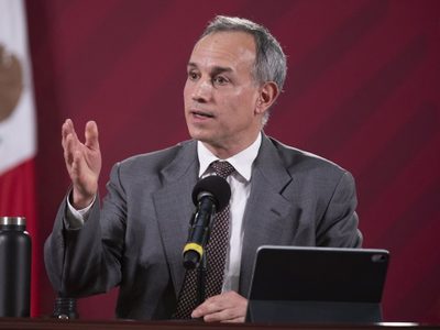 López Gatell reconoció que en México podría haber tres veces más decesos por coronavirus
