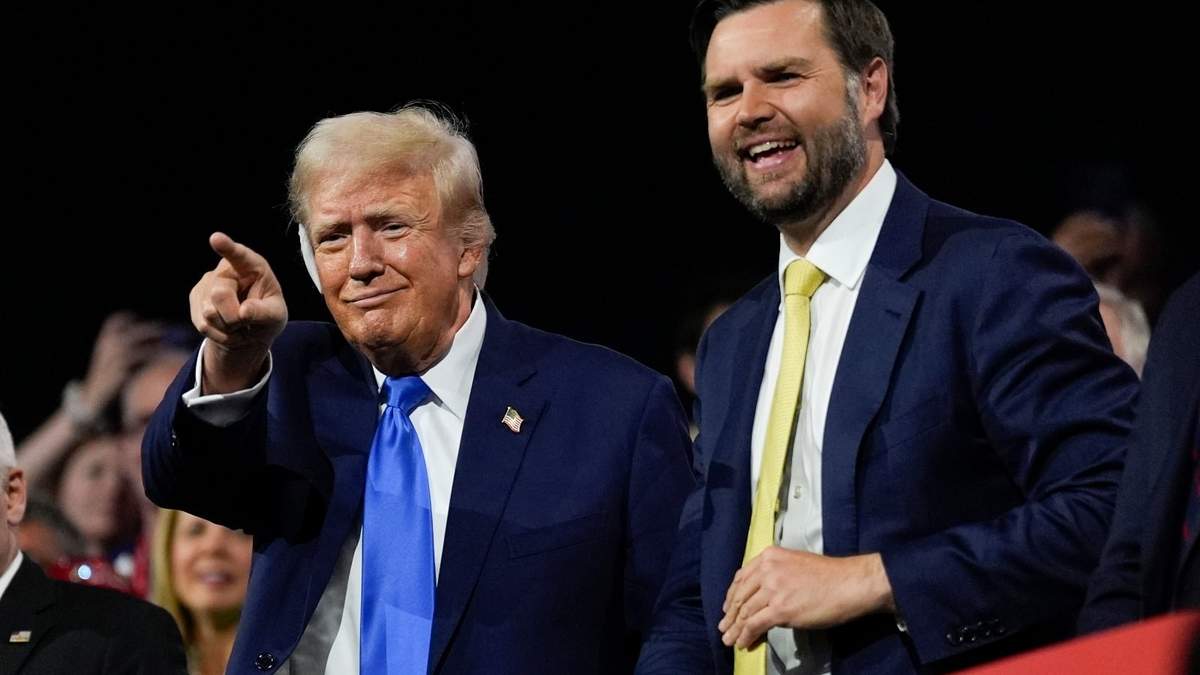 Trump y Vance. Discurso del "muro"