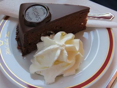 Paso a paso para preparar la original torta Sacher