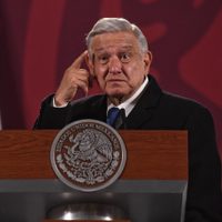 AMLO aplaza reconocimiento de Dina Boluarte como presidenta de Perú tras detención de Pedro Castillo