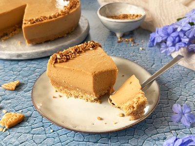 Torta helada de dulce de leche: fácil e irresistible, la receta bomba que todos van a amar
