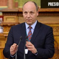 Asesinaron al expresidente del Parlamento de Ucrania y crece la tensión