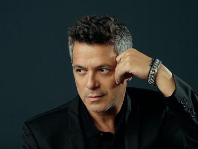 "Mi beso al cielo": Alejandro Sanz se despidió de una gran amiga con un sentido texto