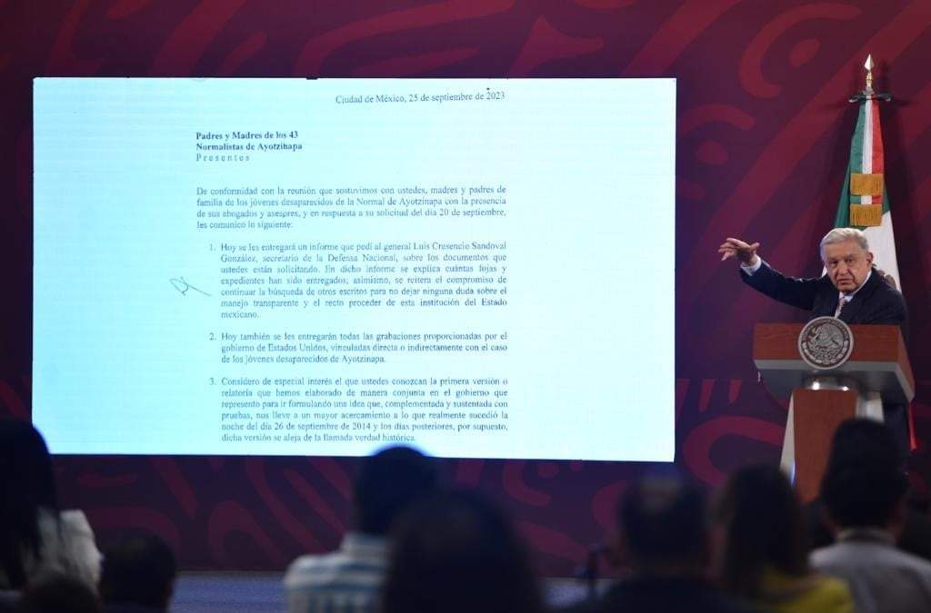 El presidente habla sobre el caso Ayotzinapa durante la mañanera del 26 de septiembre de 2023