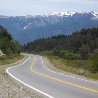 Dos piedras gigantes cayeron en la Ruta Nacional 40