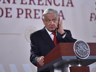 AMLO descarta ruptura en Morena: "corcholatas no son ambiciosos vulgares"