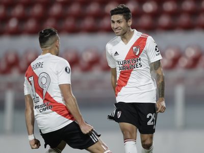 Un poderoso de Italia iría en busca de una de las estrellas de River
