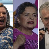 Sale De la Madrid; quedan Xóchitl Gálvez, Beatriz Paredes y Santiago Creel
