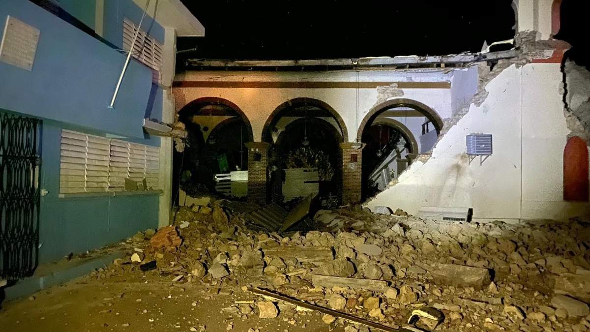 Al menos un muerto, varios heridos y daños edilicios en este nuevo terremoto en Puerto Rico. Fuente: (Twitter)