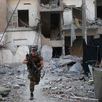 Raqqa, no cesan los combates contra el Estado Islámico