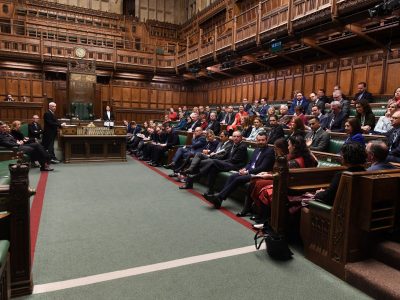 Cómo será la sucesión de Liz Truss tras su renuncia