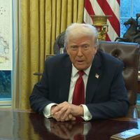 Trump impone aranceles de 25 por ciento a autos importados